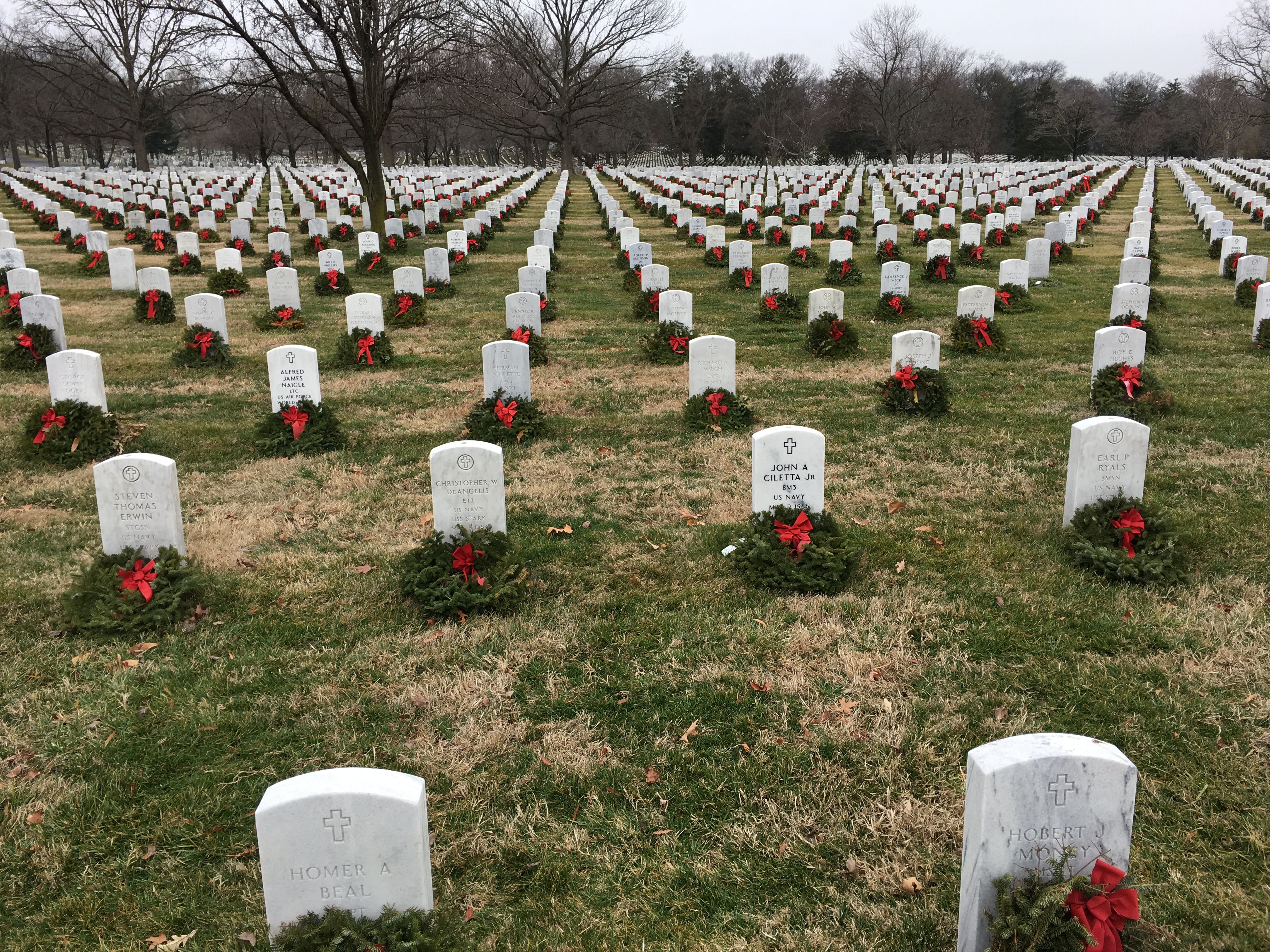 16 January 2017: Four USS Stark shipmates burried at Arlington National Cemetery.