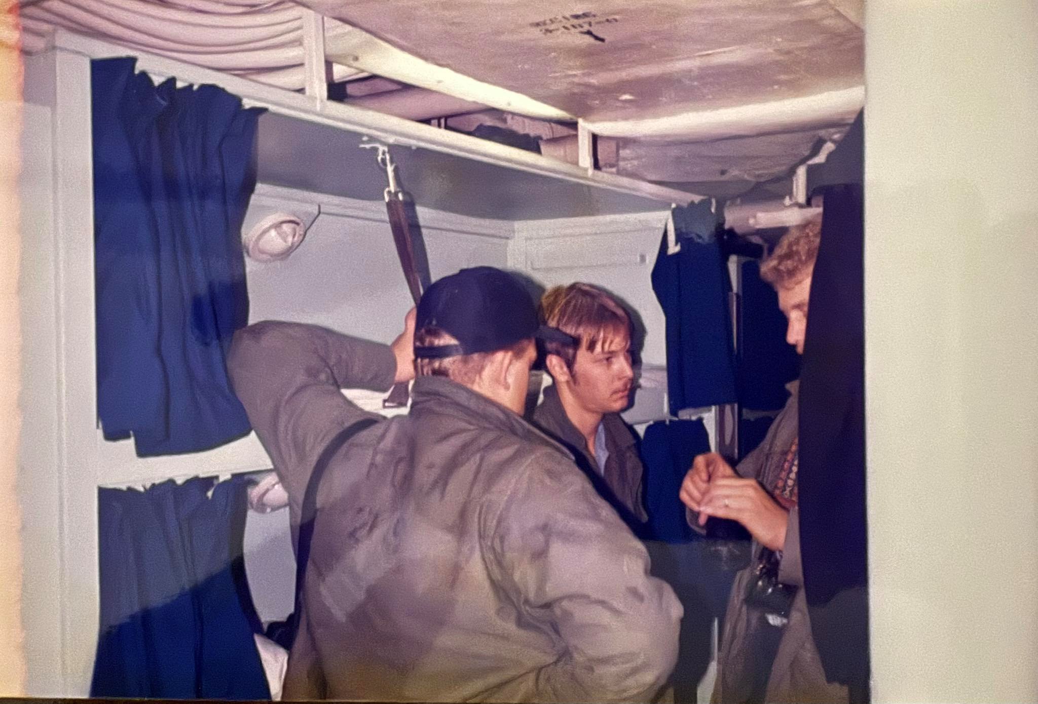 FC3 Bill Hansen, GMG3 Nick Norfleet, ET2 Chris DeAngelis